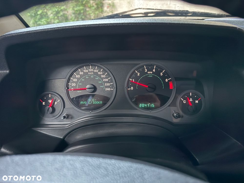 Jeep Compass - 10