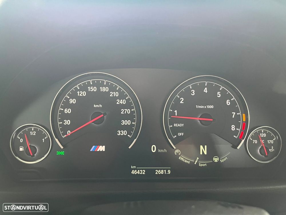 BMW M4 Auto - 23
