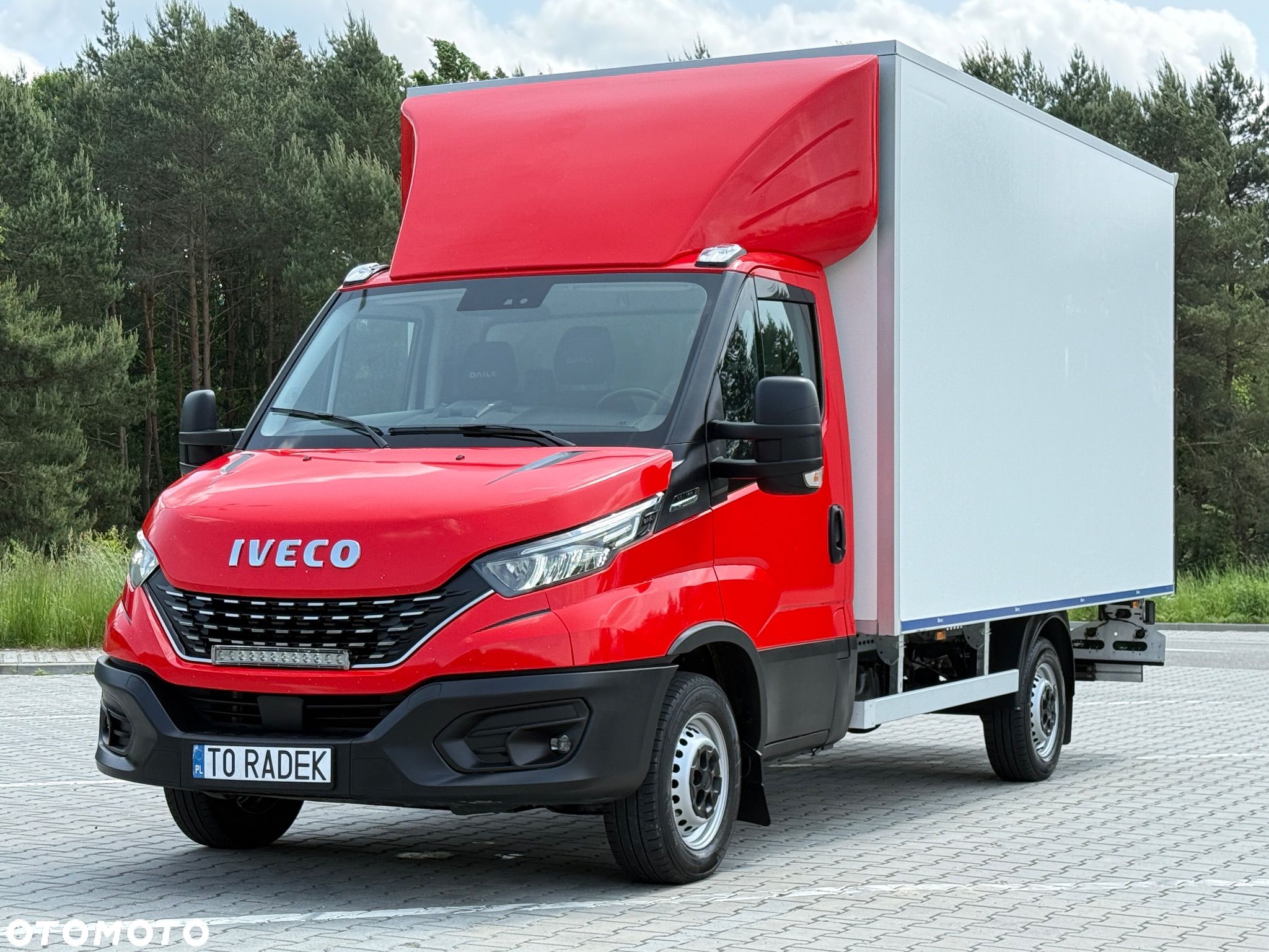 Iveco DAILY 35-160 160KM Hi Matic *Resor+Poduszka* Full LED Kontener * Izoterma +Winda 750KG SUPER STAN!!! - 1