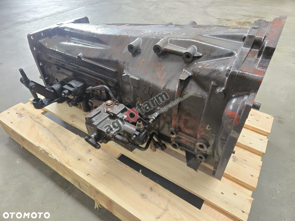Skrzynia biegów Massey Ferguson 6180, Dynashift - 4