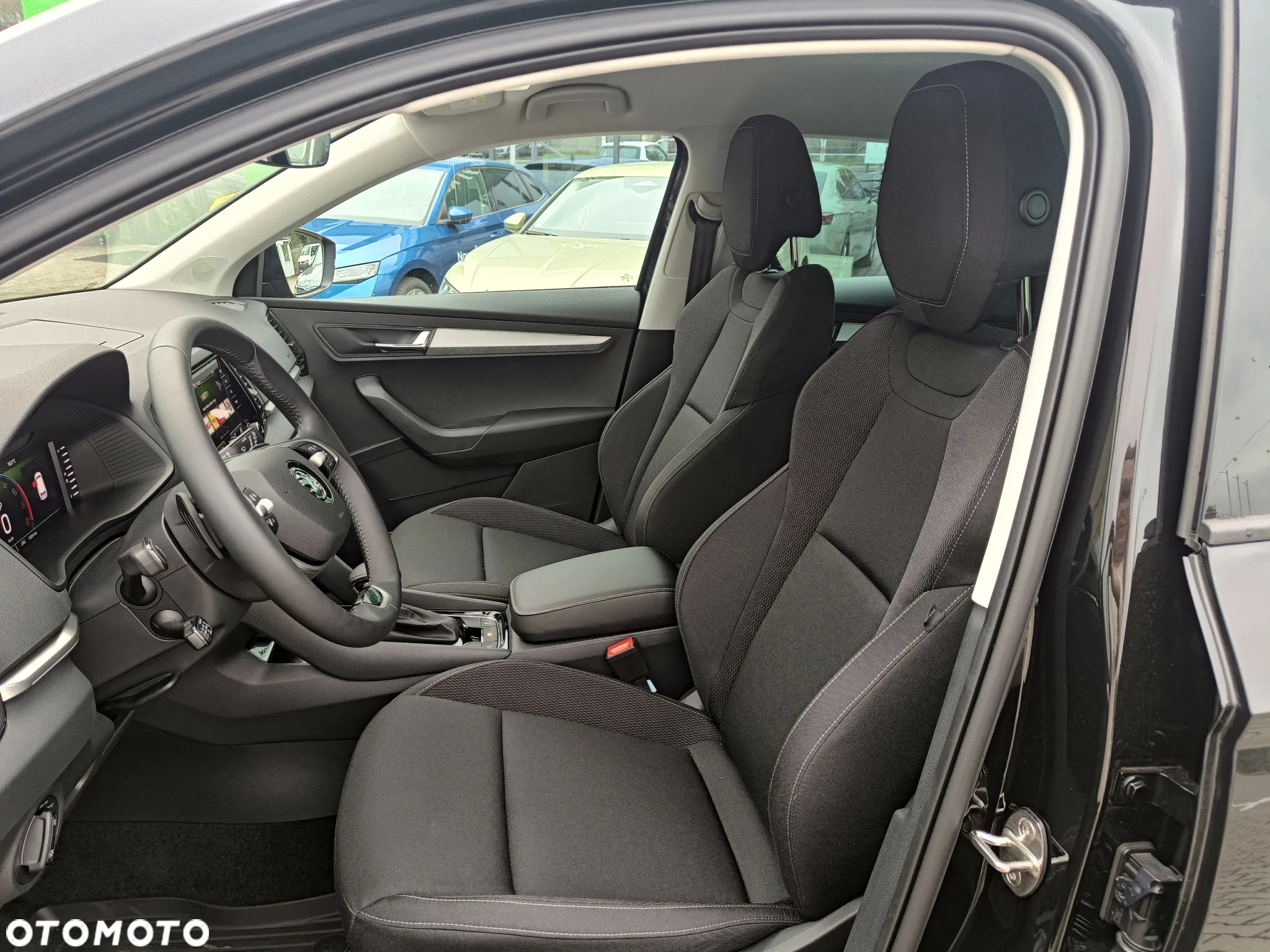 Skoda Karoq 1.5 TSI ACT Style DSG - 9
