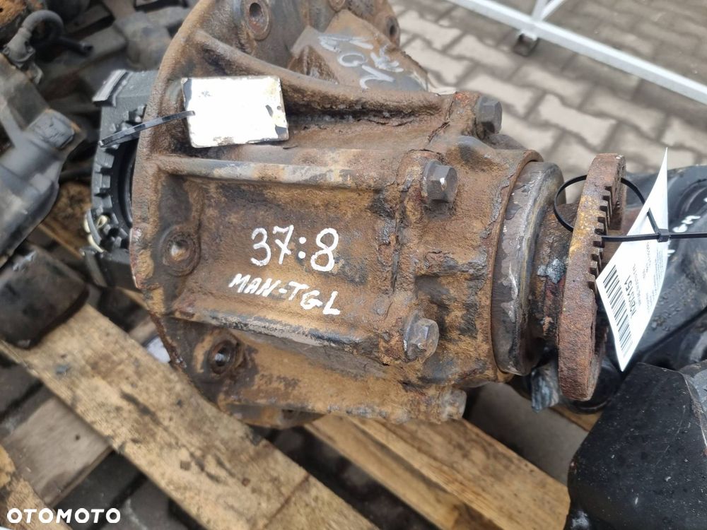 WKŁAD MOSTU TYŁ MAN TGM 15.250 37:8 - 6