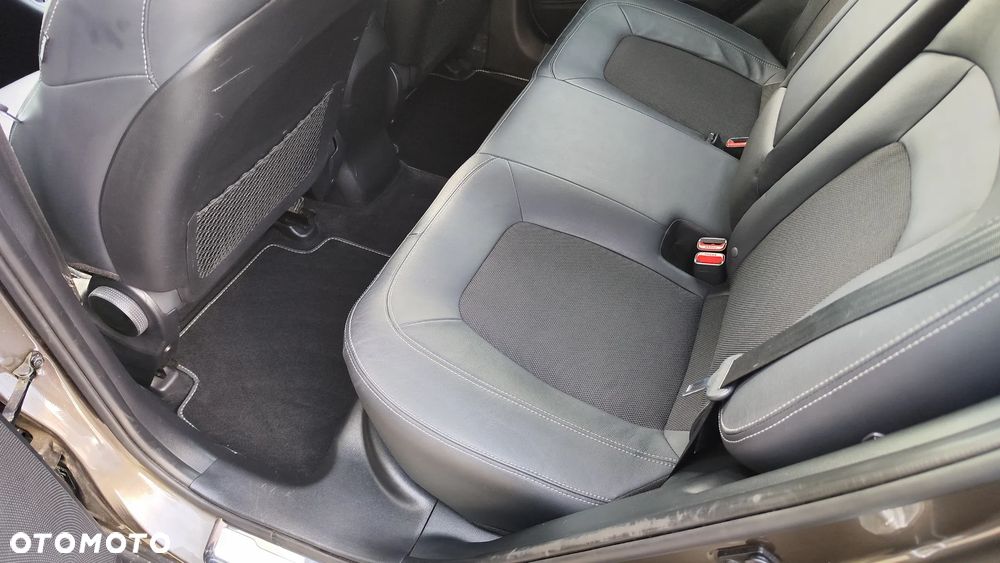 Kia Sportage 2.0 GDI AWD Spirit - 26