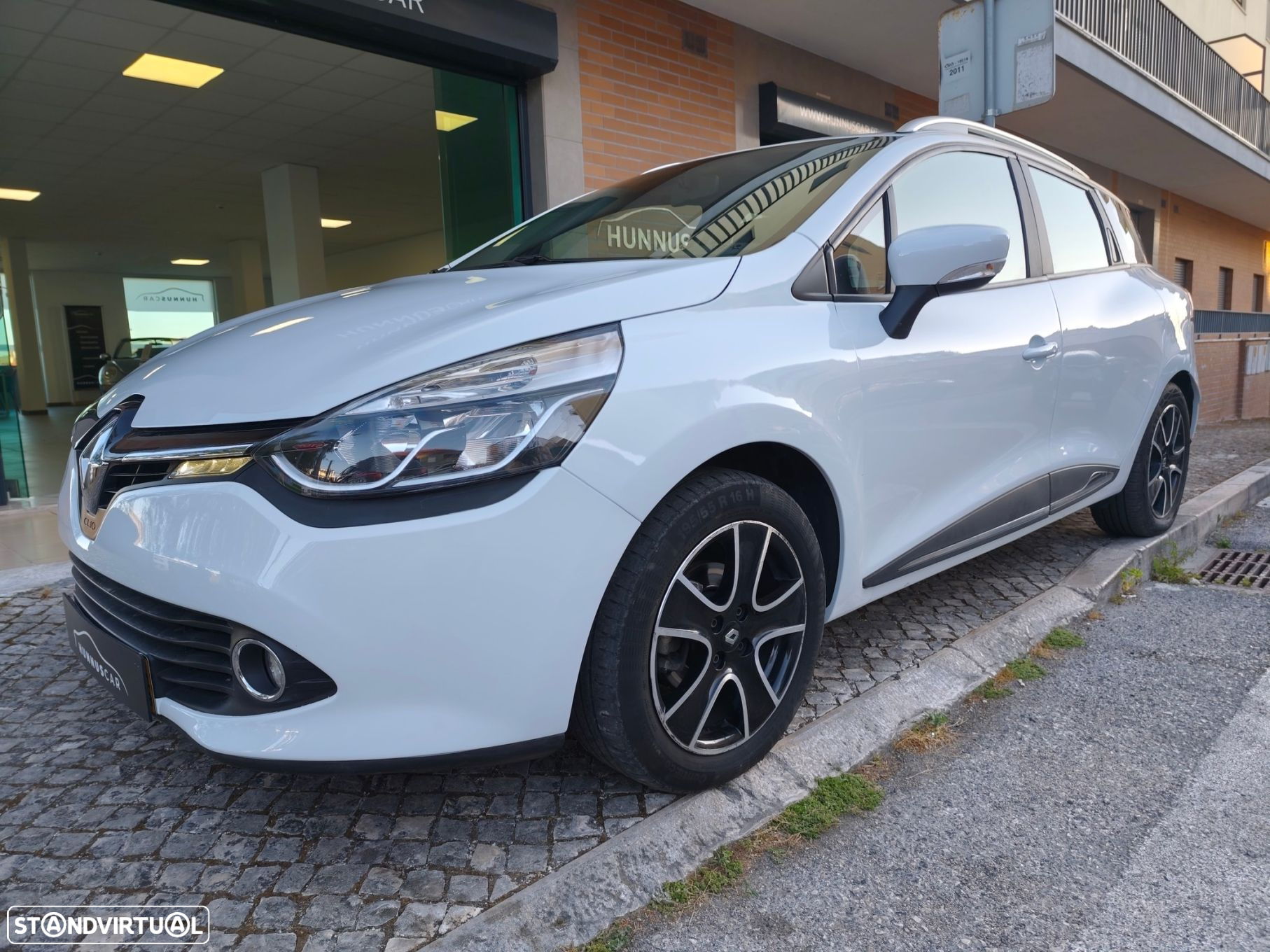 Renault Clio Sport Tourer 0.9 TCE Limited - 14