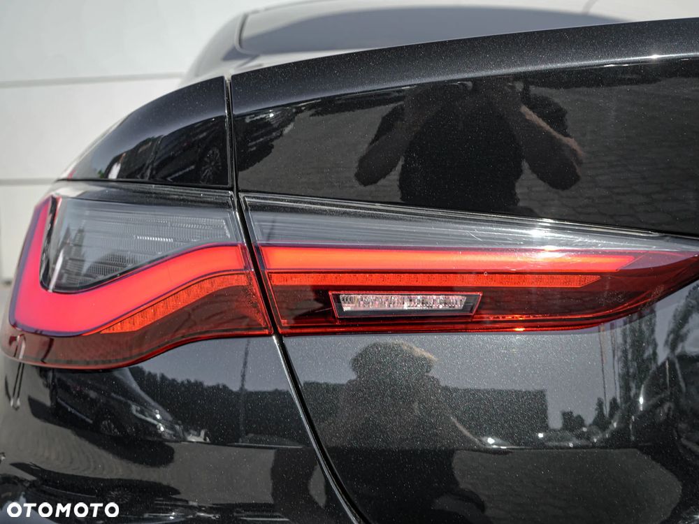 BMW Seria 4 420d M Sport - 8