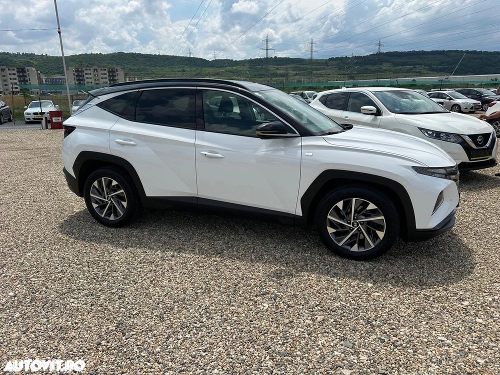 Hyundai Tucson 1.6 CRDi 48V-Hybrid 4WD DCT Prime - 13