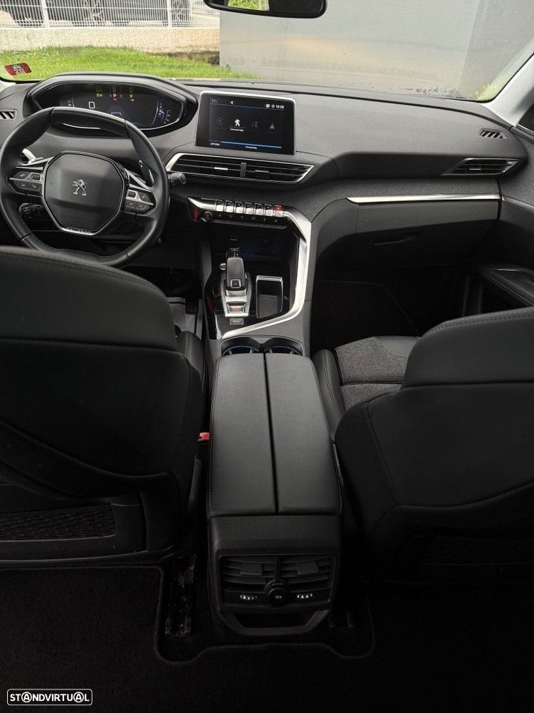 Peugeot 3008 1.2 PureTech GT Pack EAT8 - 15