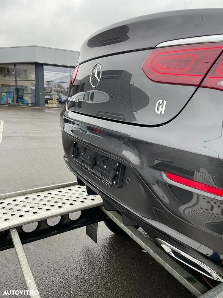 Mercedes-Benz GLC 200 d 4Matic 9G-TRONIC AMG Line - 9
