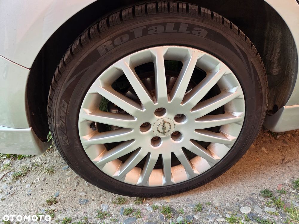 Opel Zafira 1.9 CDTI Edition - 24