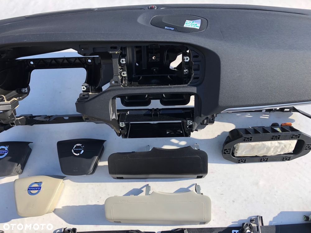 VOLVO V40 DESKA KONSOLA KOKPIT PULPIT PÓŁKA PARAPET PODUSZKI AIRBAG PASY PAS oryginał !!! OKAZJA !!! - 4