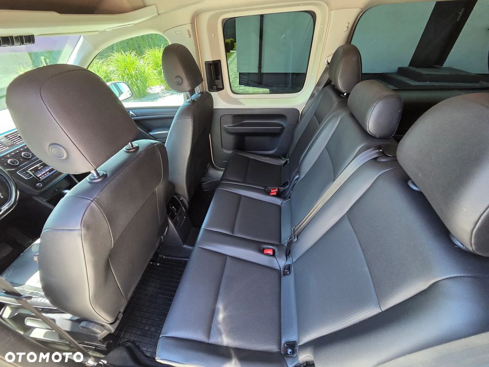 Volkswagen Caddy Maxi 2.0 TDI Trendline DSG - 9