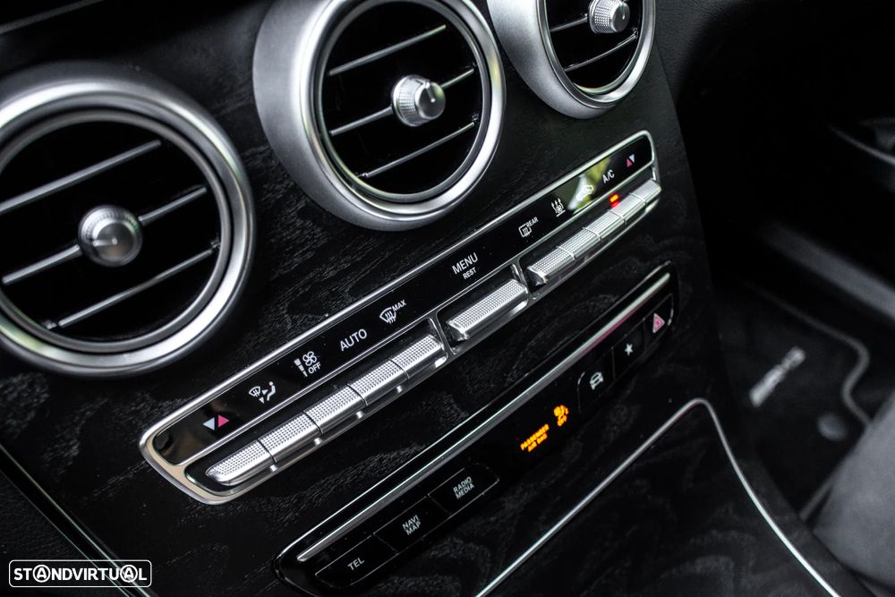 Mercedes-Benz GLC 300 de 4Matic 9G-TRONIC AMG Line - 23