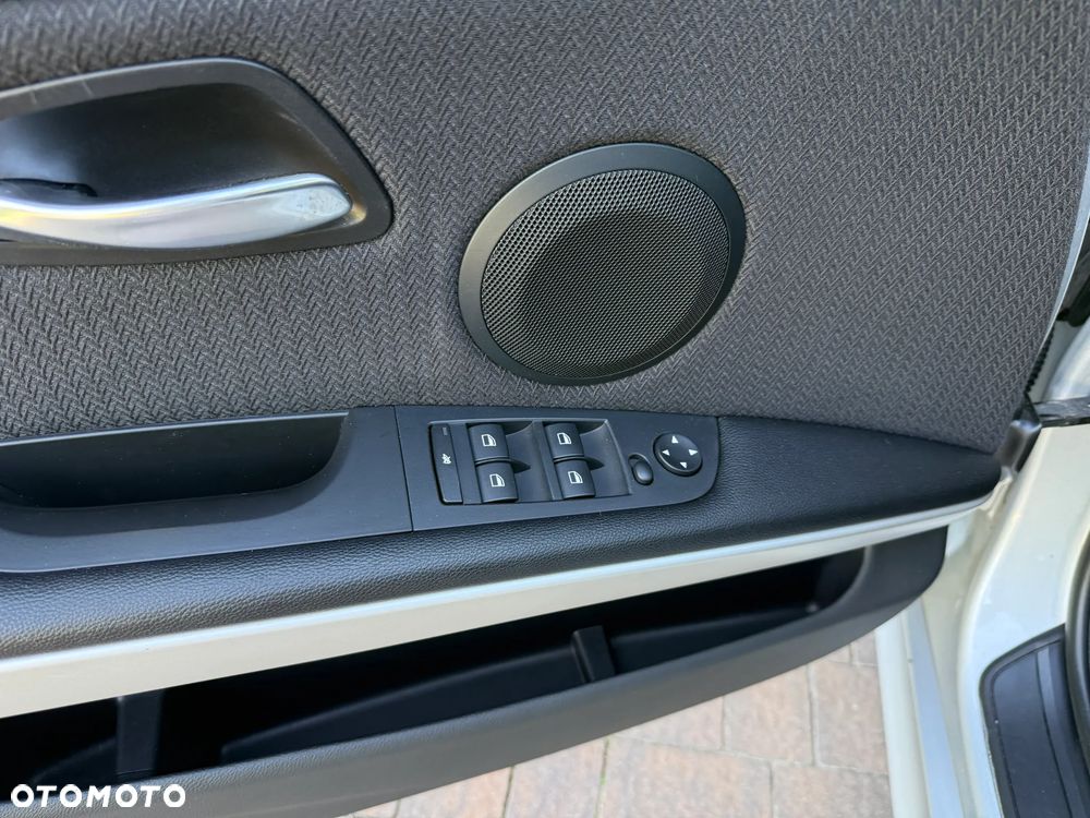 BMW Seria 3 - 11