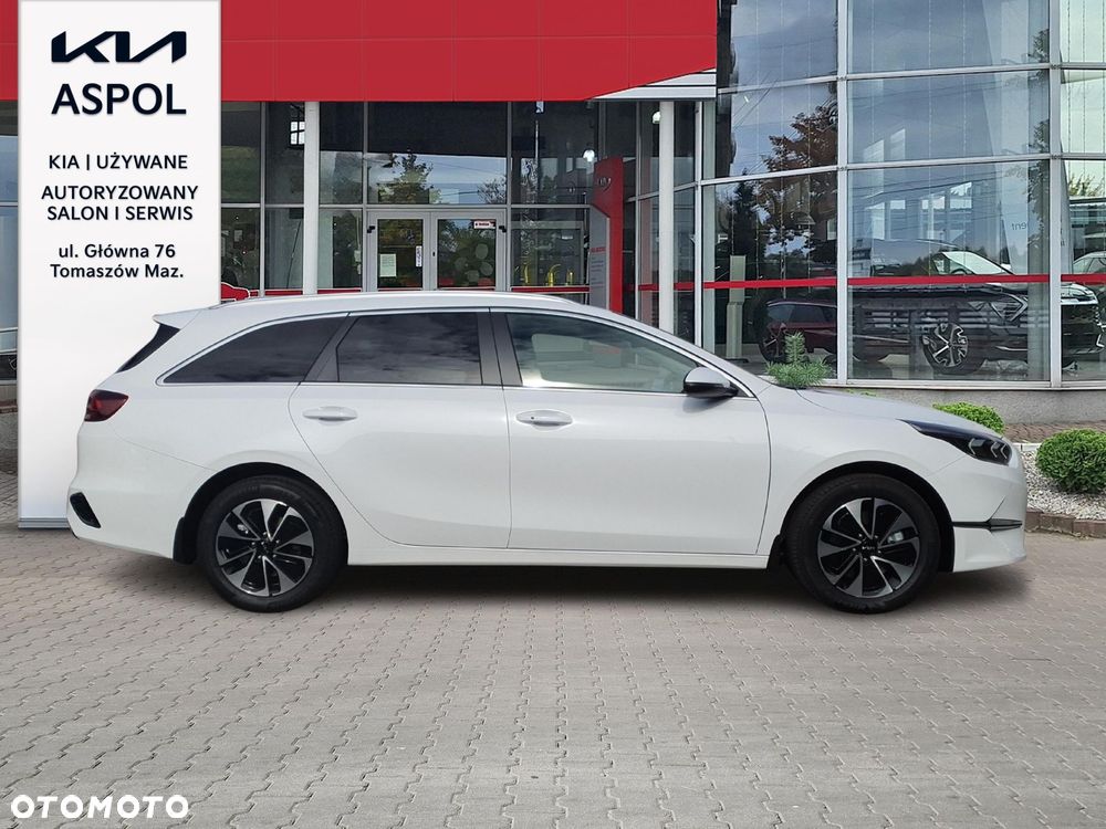 Kia Ceed - 6