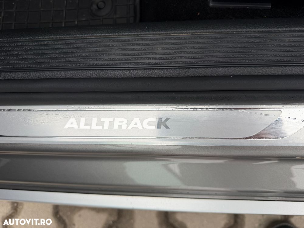 Volkswagen Golf 2.0 TDI DSG 4Motion - 19