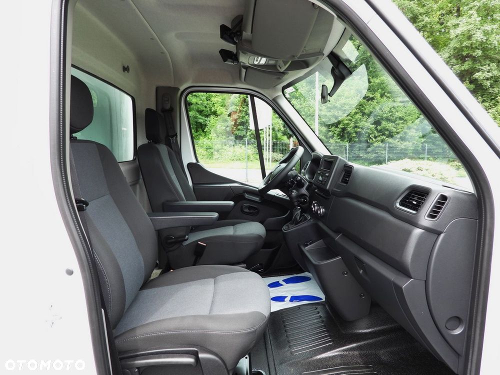 Renault MASTER CHŁODNIA KONTENER -10*C FUNKCJA GRZANIA ZASILANIE 230V TEMPOMAT LEDY KLIMATYZACJA  165KM - 39