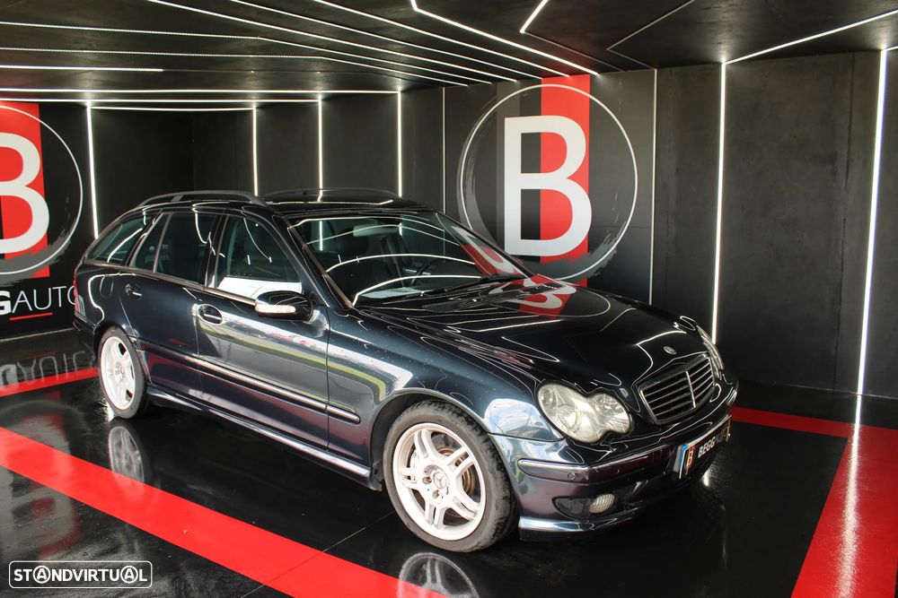 Mercedes-Benz C 30 AMG T CDI - 11