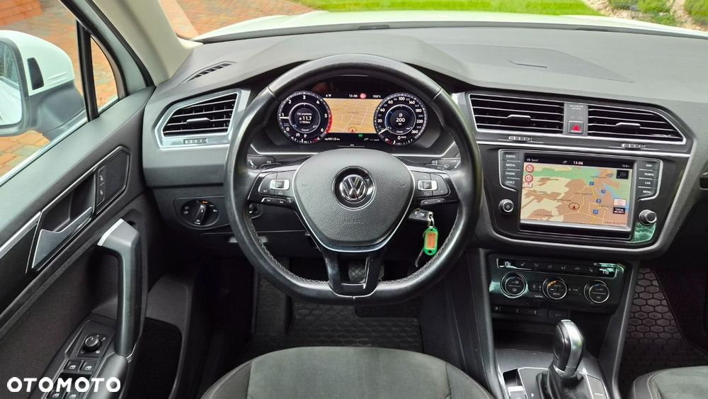 Volkswagen Tiguan - 19