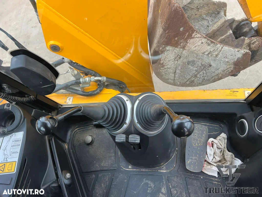 JCB 3CX - 14
