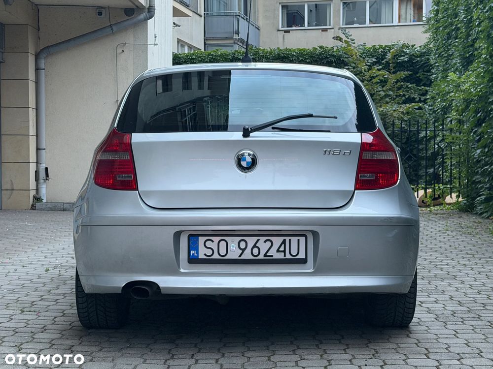 BMW Seria 1 118d - 5