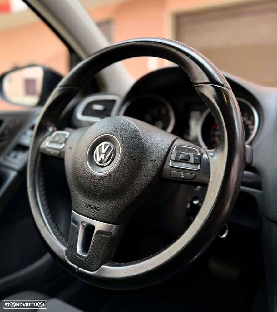 VW Golf 1.4 TSi Confortline DSG - 12