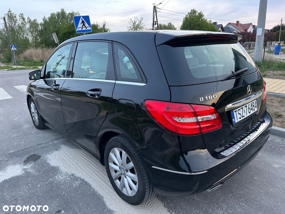 Mercedes-Benz Klasa B 180 BlueEFFICIENCY Edition Style - 20