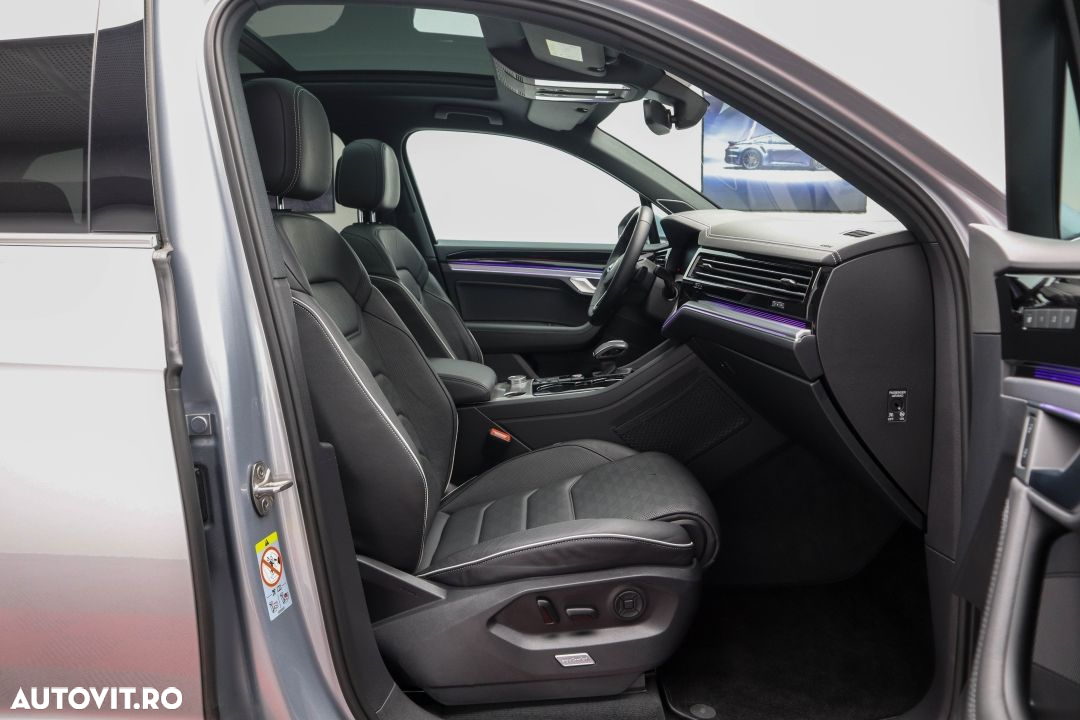 Volkswagen Touareg 3.0 V6 e-Hybrid 4Motion Aut. Elegance - 27