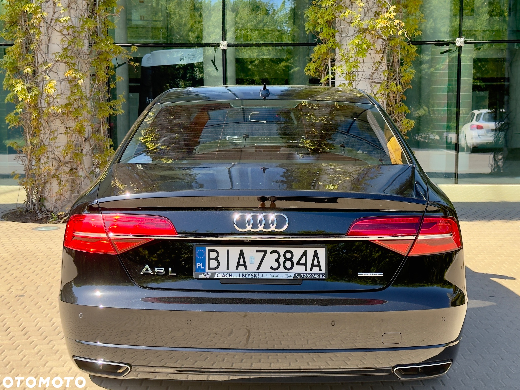 Audi A8 - 8