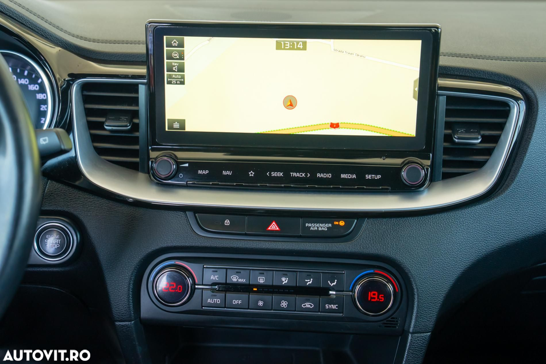 Kia XCeed - 14