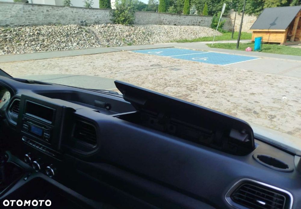 Renault Master - 24