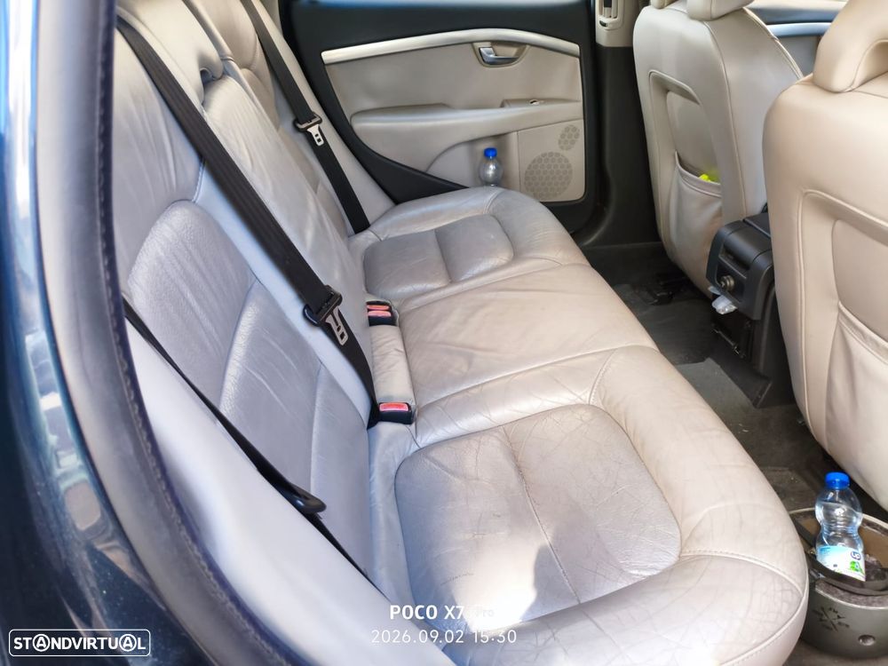 Volvo V70 2.0 D Nivel 3 - 12
