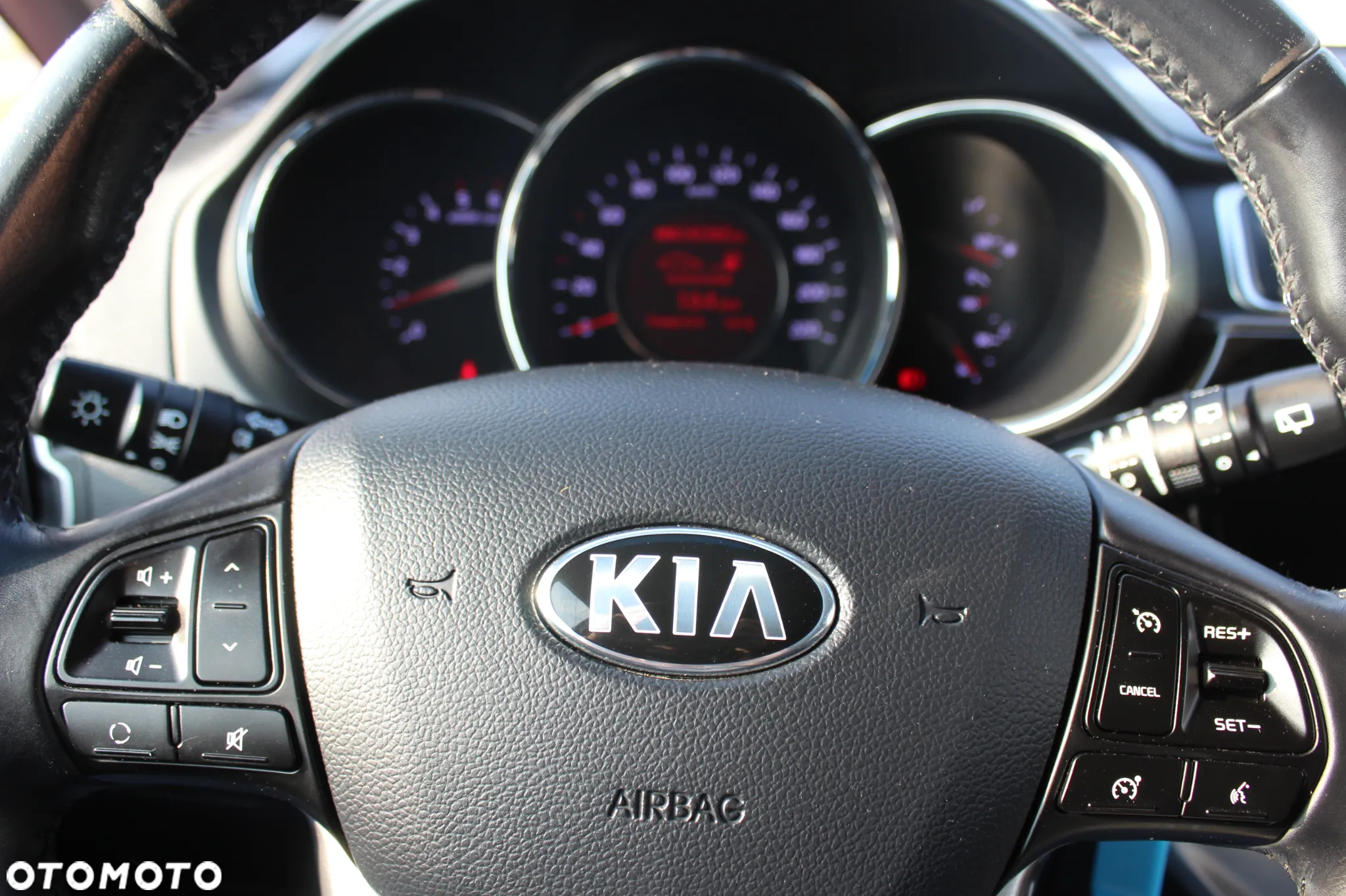 Kia Rio 1.1 crdi XL - 15