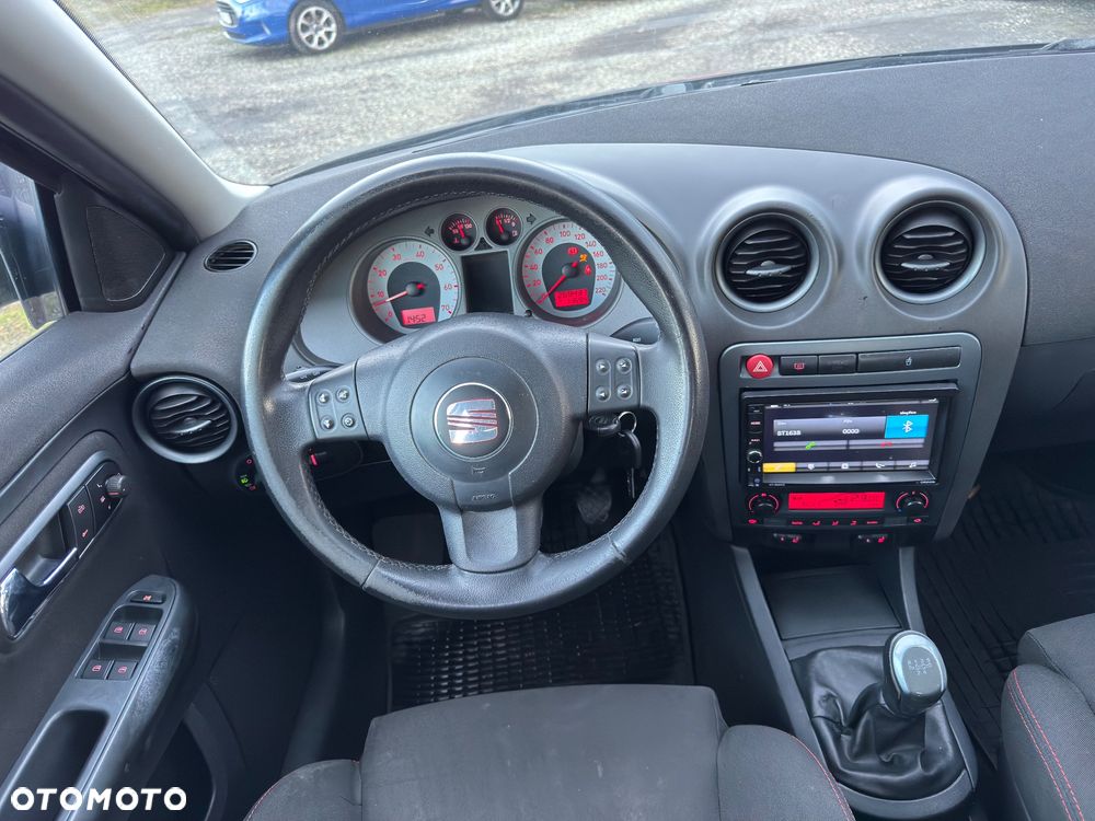 Seat Ibiza 1.6 16V Sport - 21