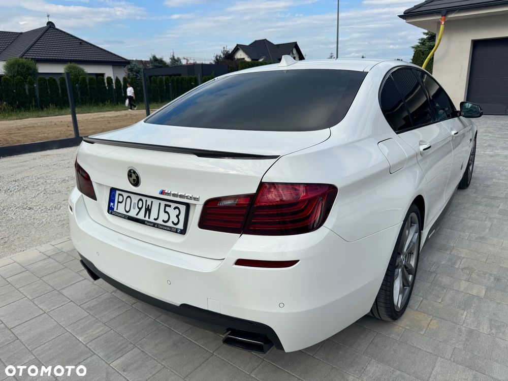 BMW Seria 5 M550d xDrive - 11