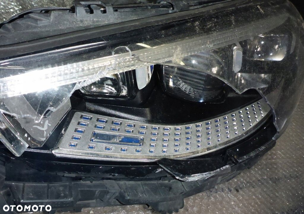 Mercedes S W223 Reflektor Lewy A2239061704 - 2