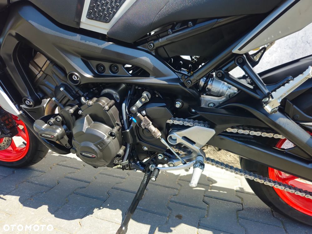 Yamaha MT - 31