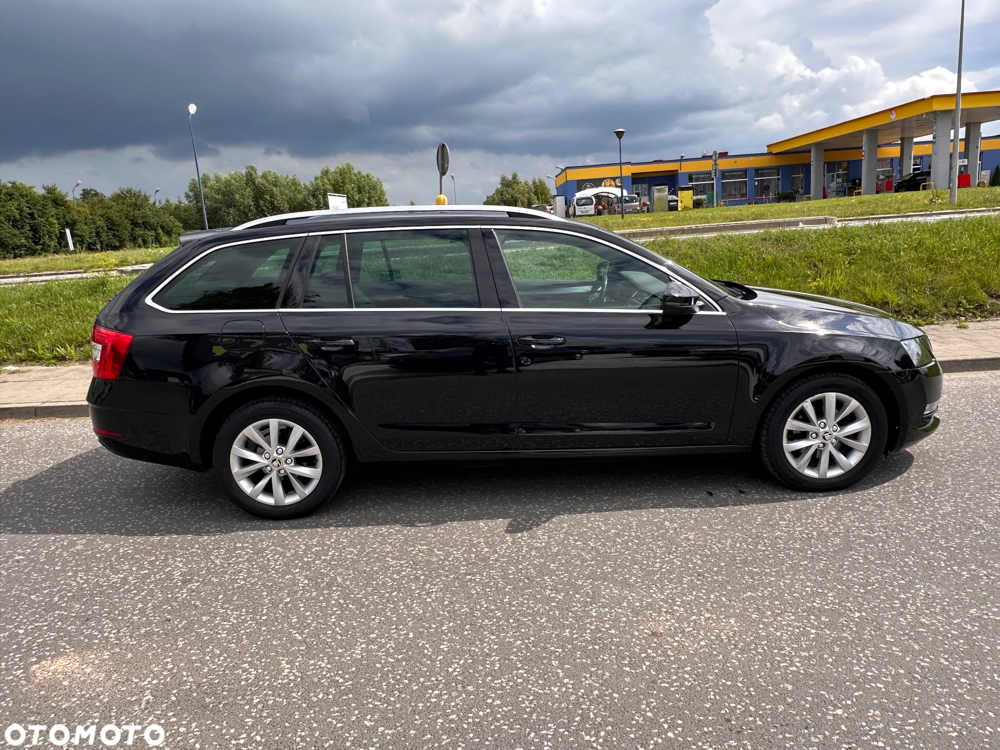 Skoda Octavia 1.6 TDI Business - 10