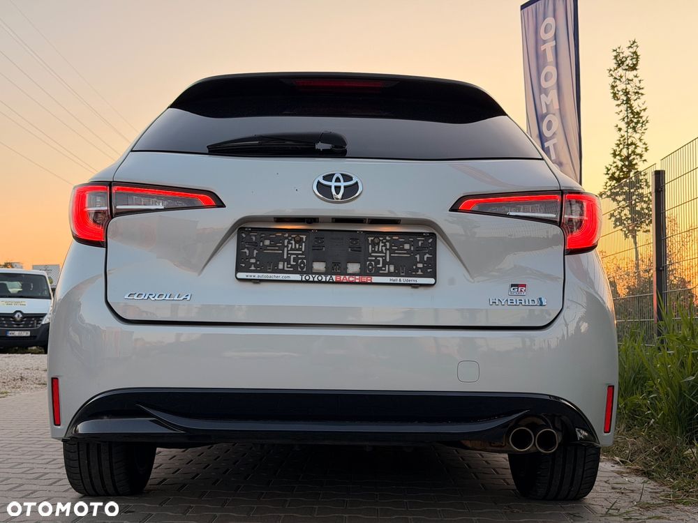 Toyota Corolla 2.0 Hybrid GR Sport - 10