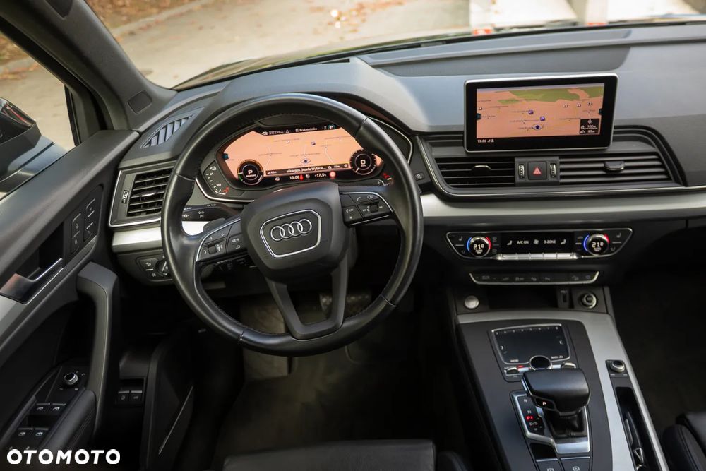 Audi Q5 55 TFSIe quattro S tronic S line business - 23