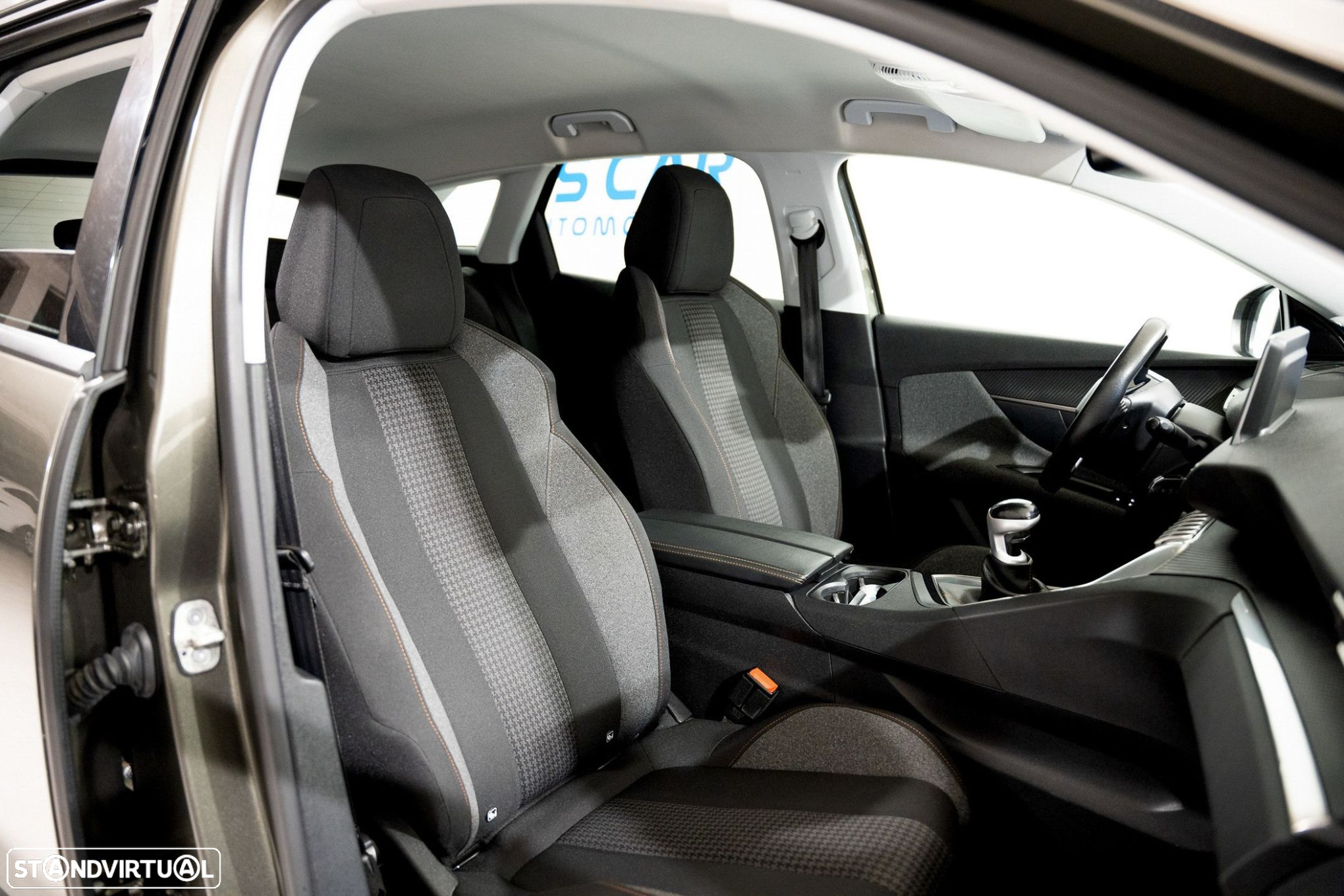 Peugeot 3008 1.5 BlueHDi Active - 13