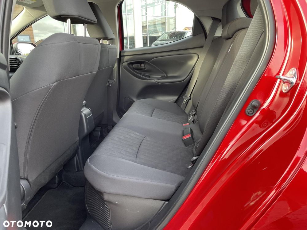 Toyota Yaris - 14