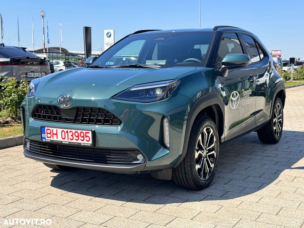 Toyota Yaris Cross 1.5 VVT-i HSD 116 4x2 HEV Dynamic - 3