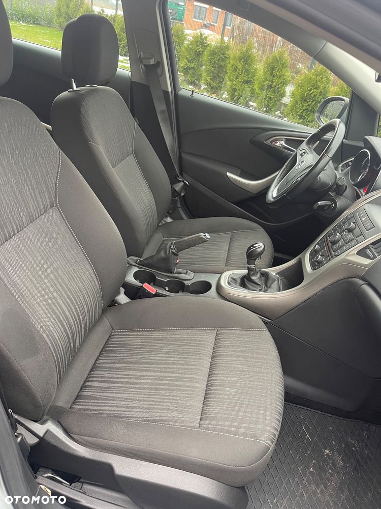 Opel Astra 1.6 Color Edition - 14