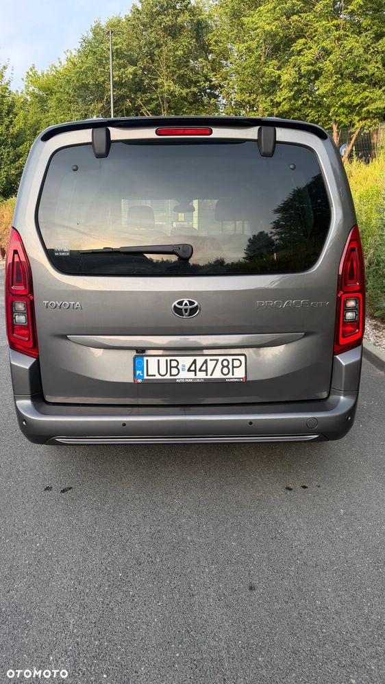 Toyota Proace City Verso Long 1.5 D-4D Family - 6