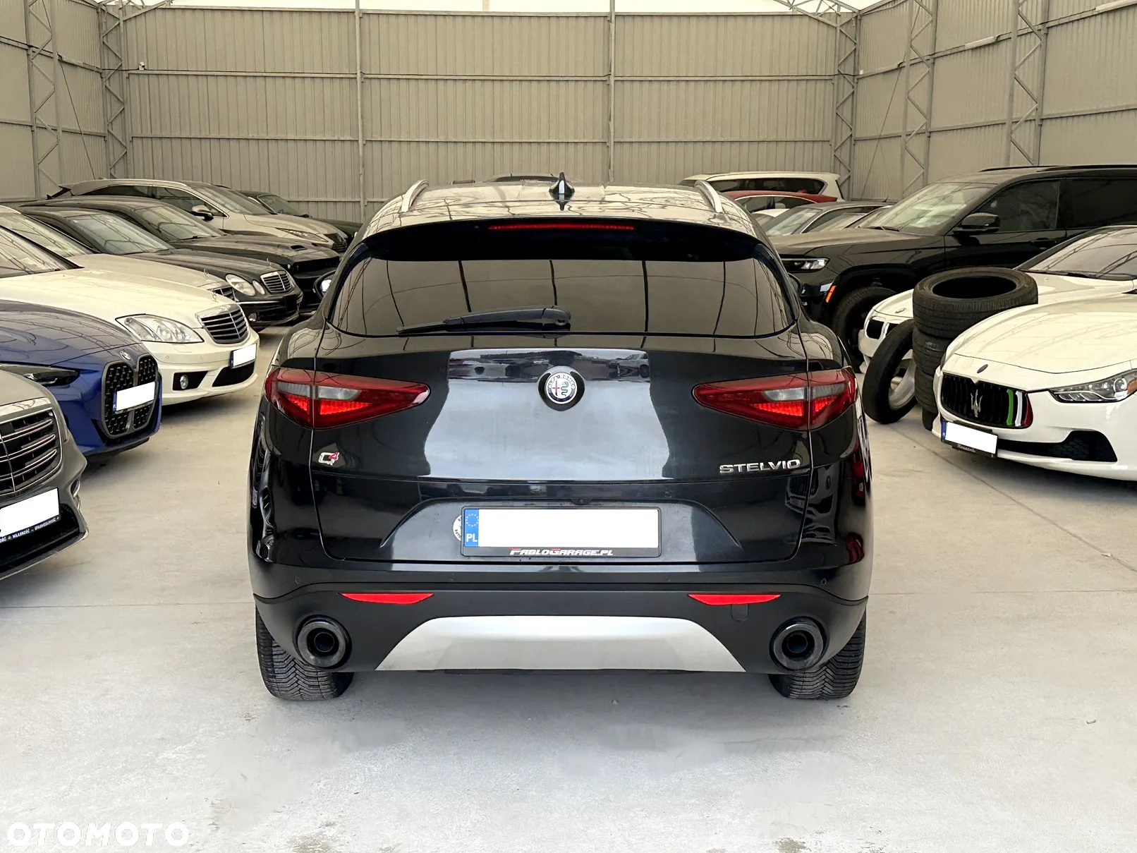 Alfa Romeo Stelvio - 12