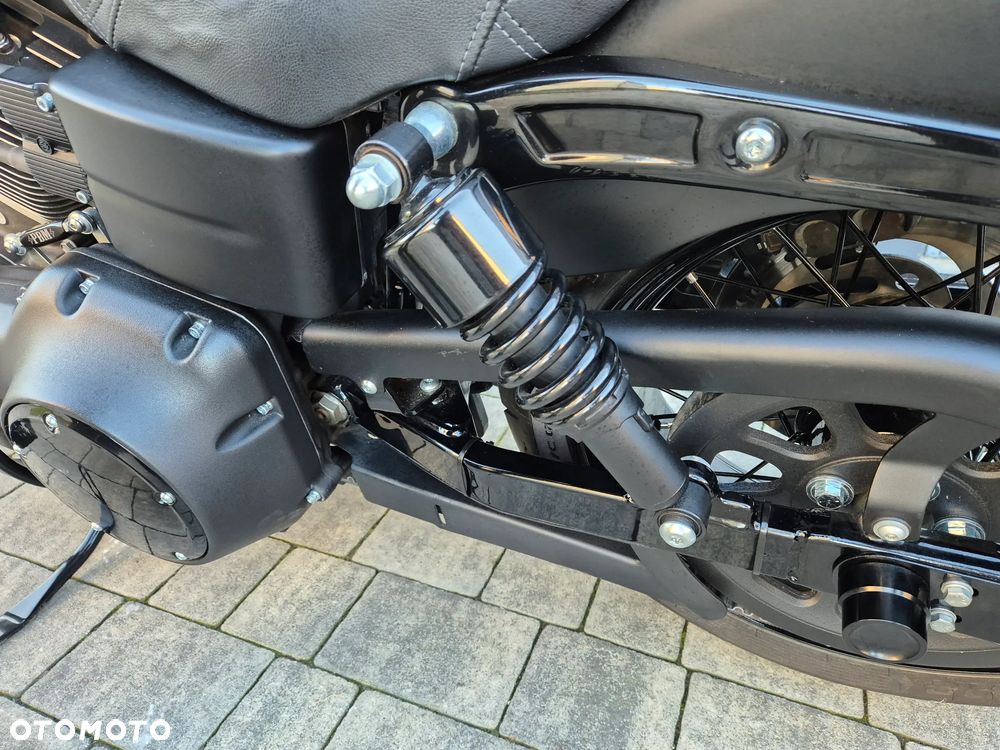 Harley-Davidson Dyna Low Rider - 13