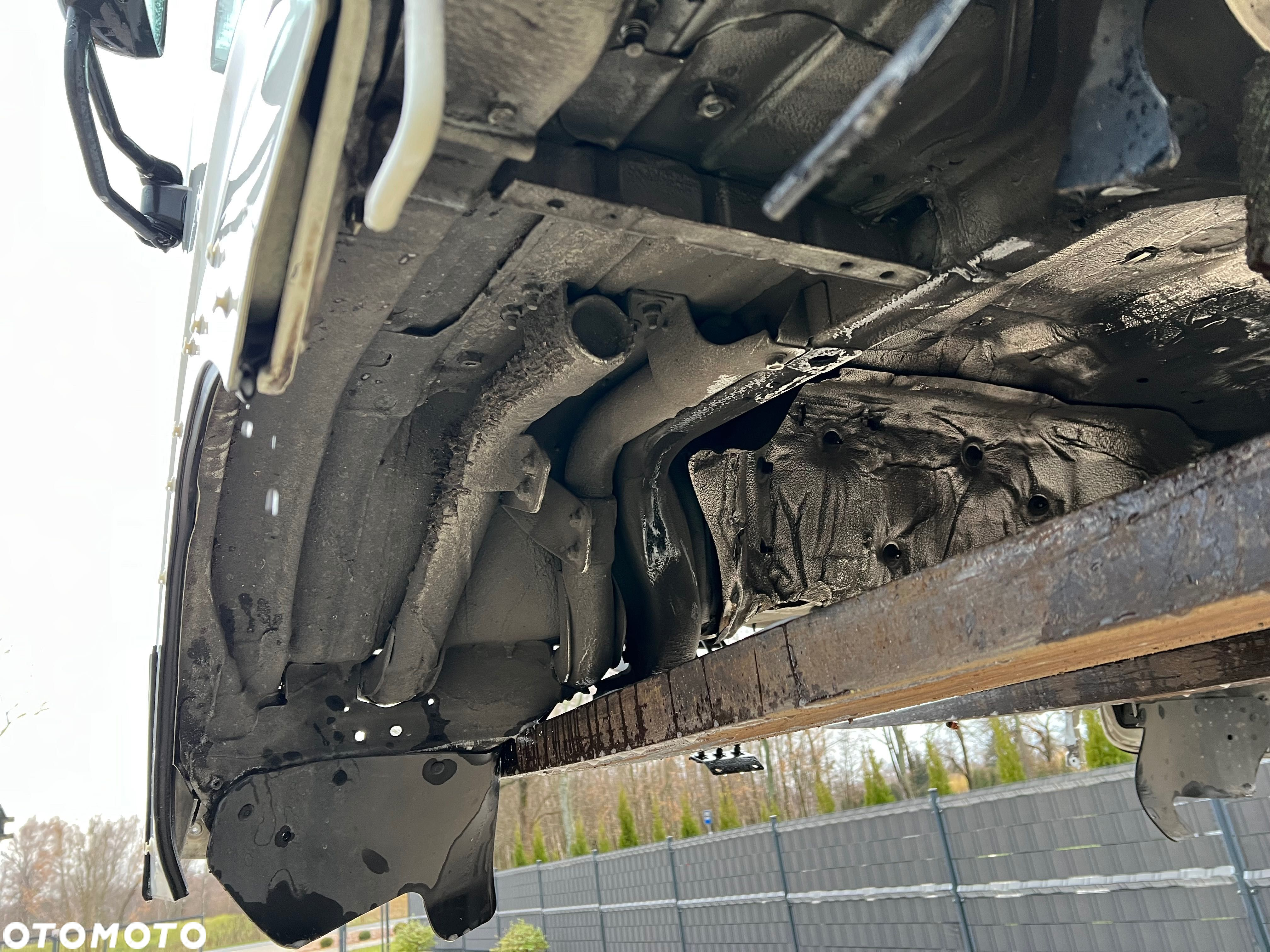 Kabina Nissan Cabstar NT 400  Renault Maxity Bez Korozji Hiszpania - 8