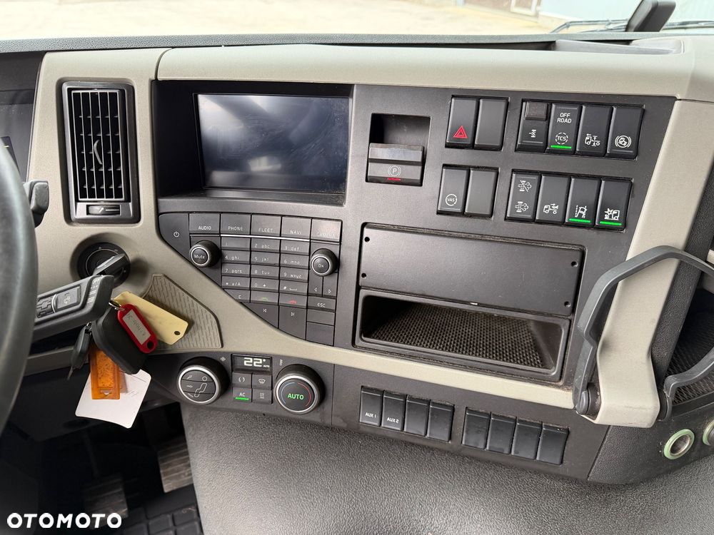 Volvo FM330 - 17