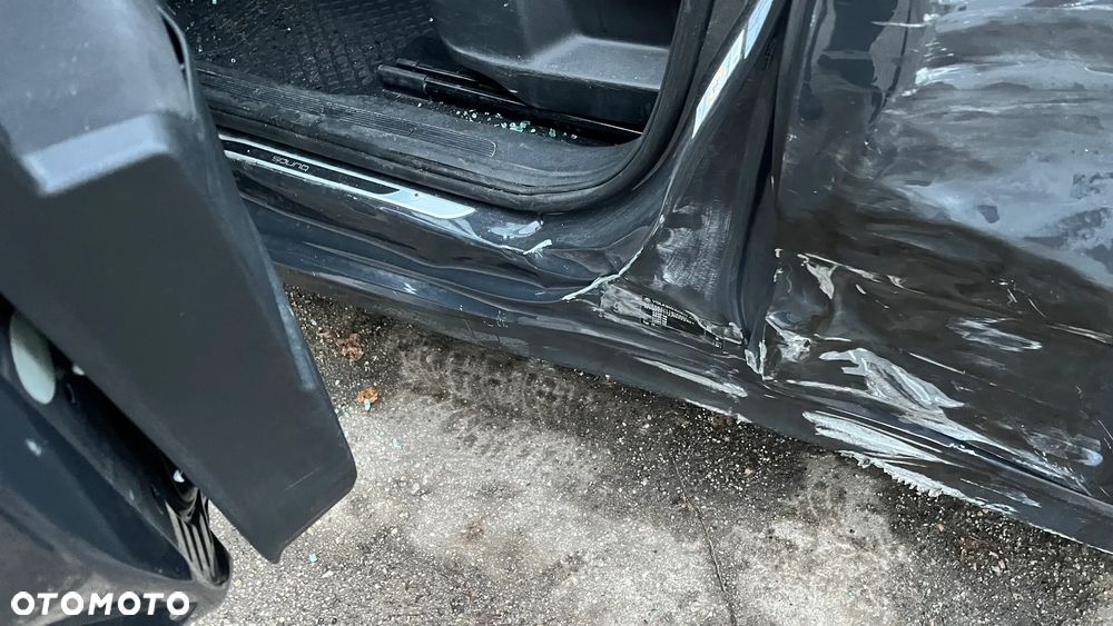 Volkswagen Touran 2.0 TDI SCR (BlueMotion Technology) DSG Highline - 20