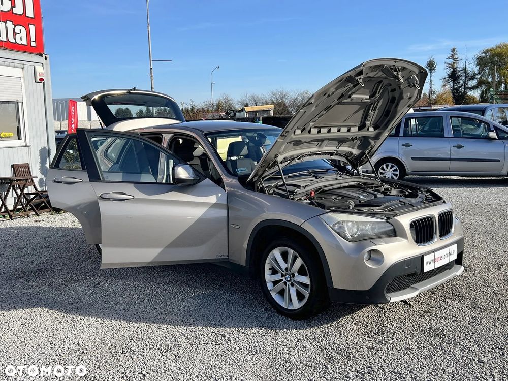BMW X1 xDrive18d - 16